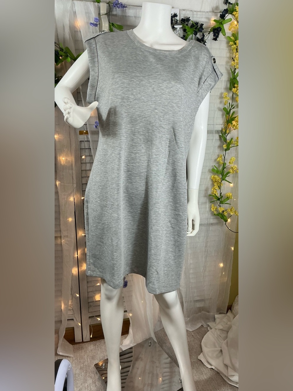 Dear Scarlett Short Sleeve Scuba dress - heather grey